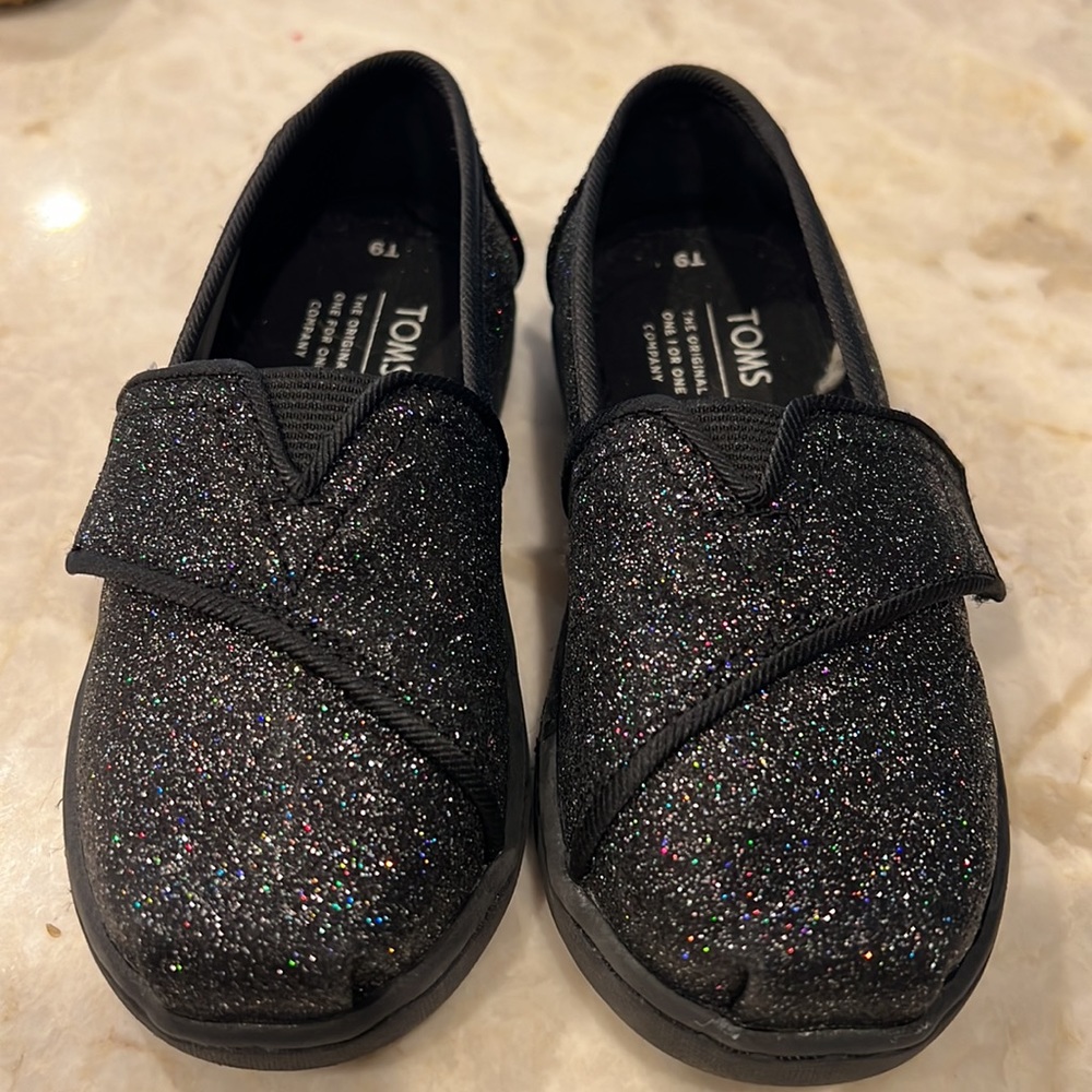 Toddler Black Glitter Toms